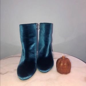 Vince Camuto booties